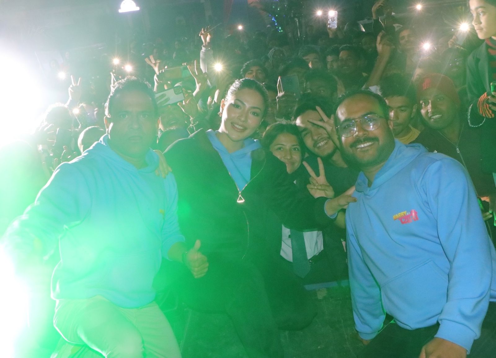 HARRY KI प्यारी